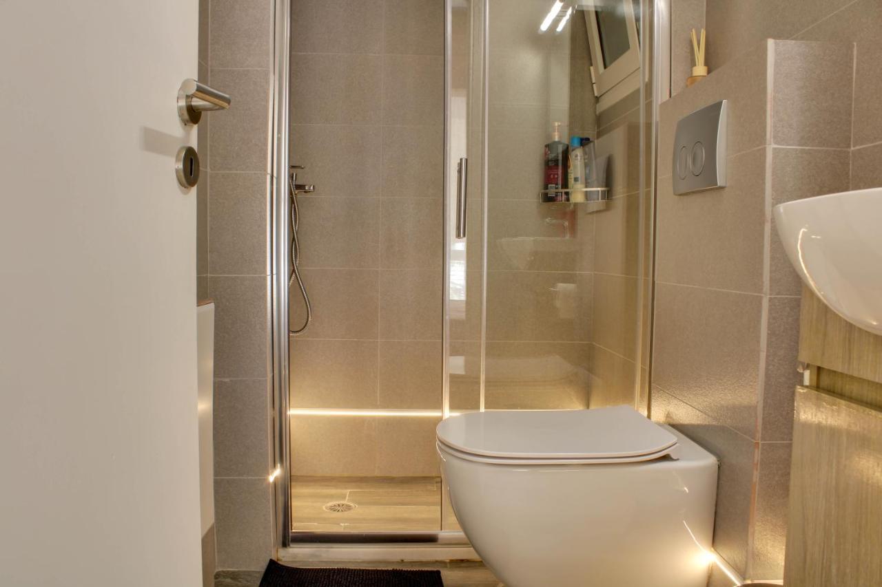 דירה Modern Cozy In Downtown אתונה