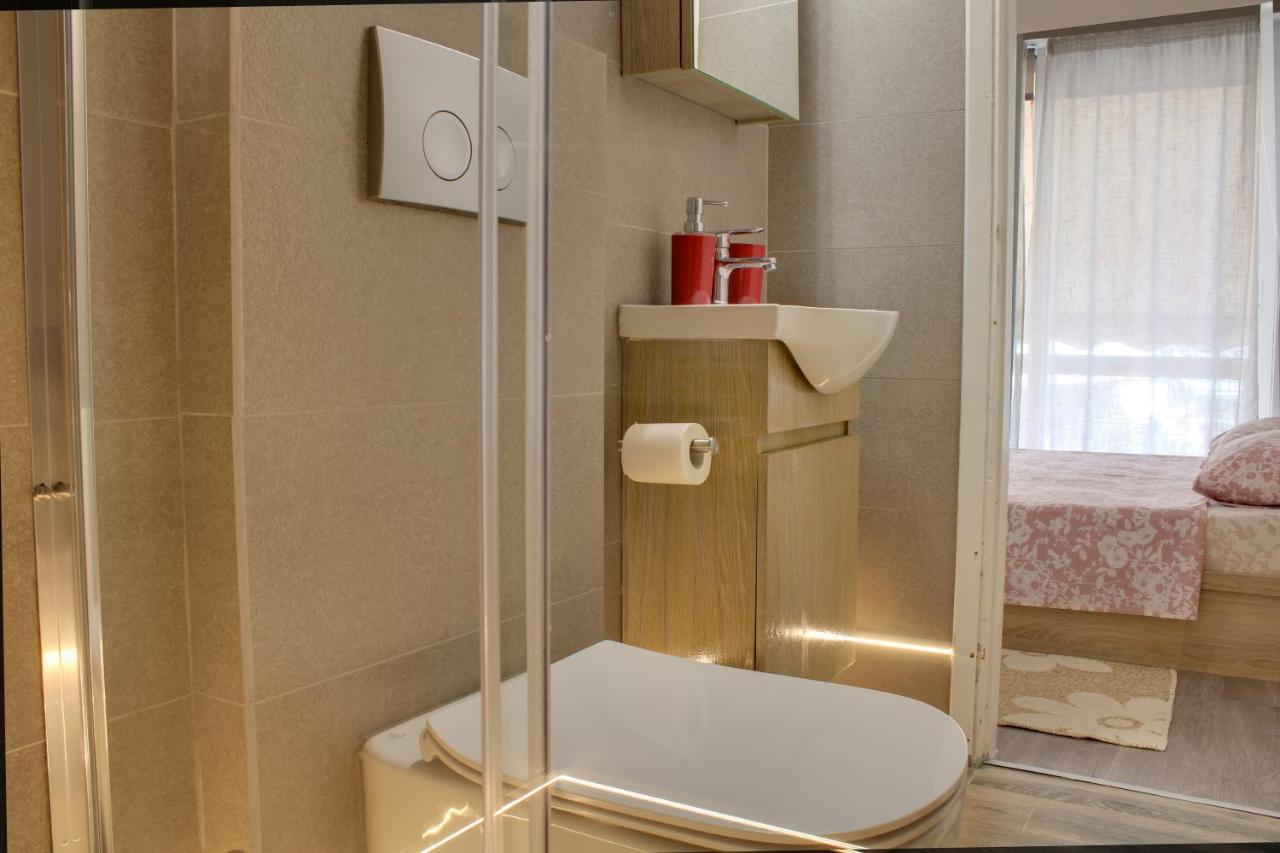 דירה Modern Cozy In Downtown אתונה